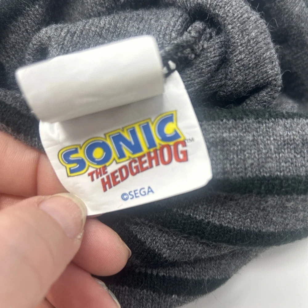 Sonic The Hedgehog Youth Boys Winter Beanie Hat Pom Sega Gray EUC
